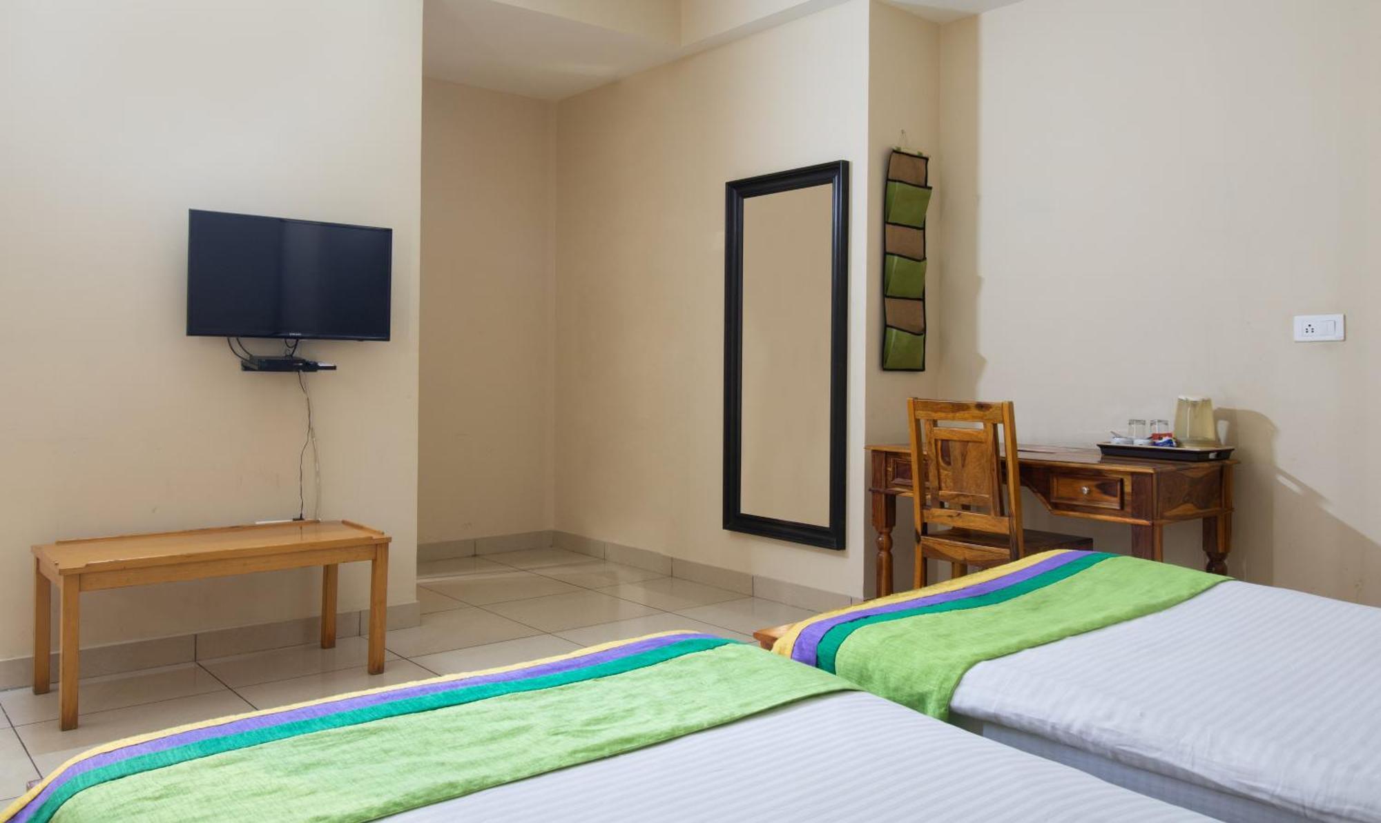 Treebo The Anchorage Malviya Nagar Hotel Jaipur Exterior photo